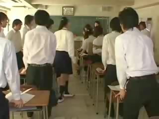 Jaapani fetiš imelik slattern